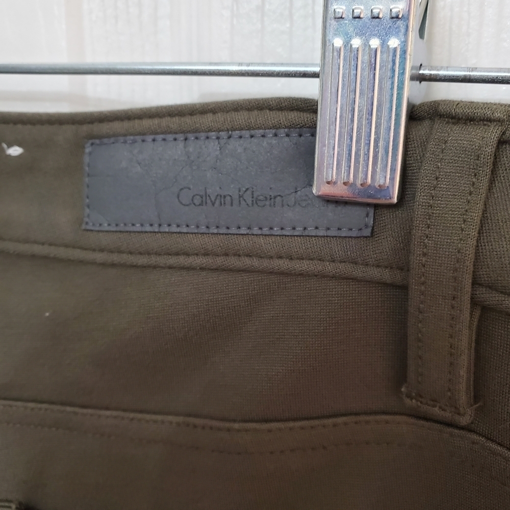 Calvin Klein Women's Olive Jeggings - Picture 4 of 6